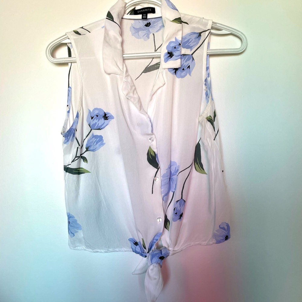 Dynamite Floral button down blouse